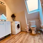 Under Roof شقة كليرمونت-فيراند