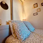 Under Roof * كليرمونت-فيراند